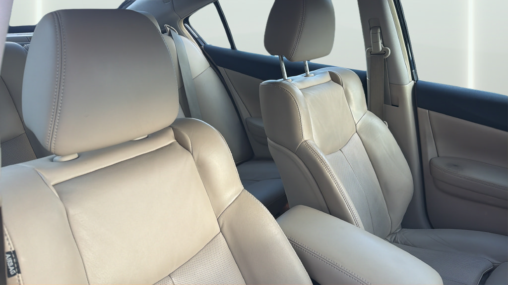 Used 2014 Nissan Maxima 3.5 SV w/ Premium Package FWD image 32