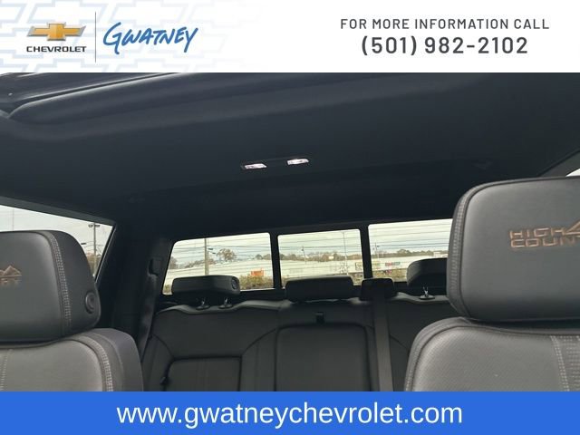 Used 2024 Chevrolet Silverado 2500 High Country w/ High Country Premium Package image 33