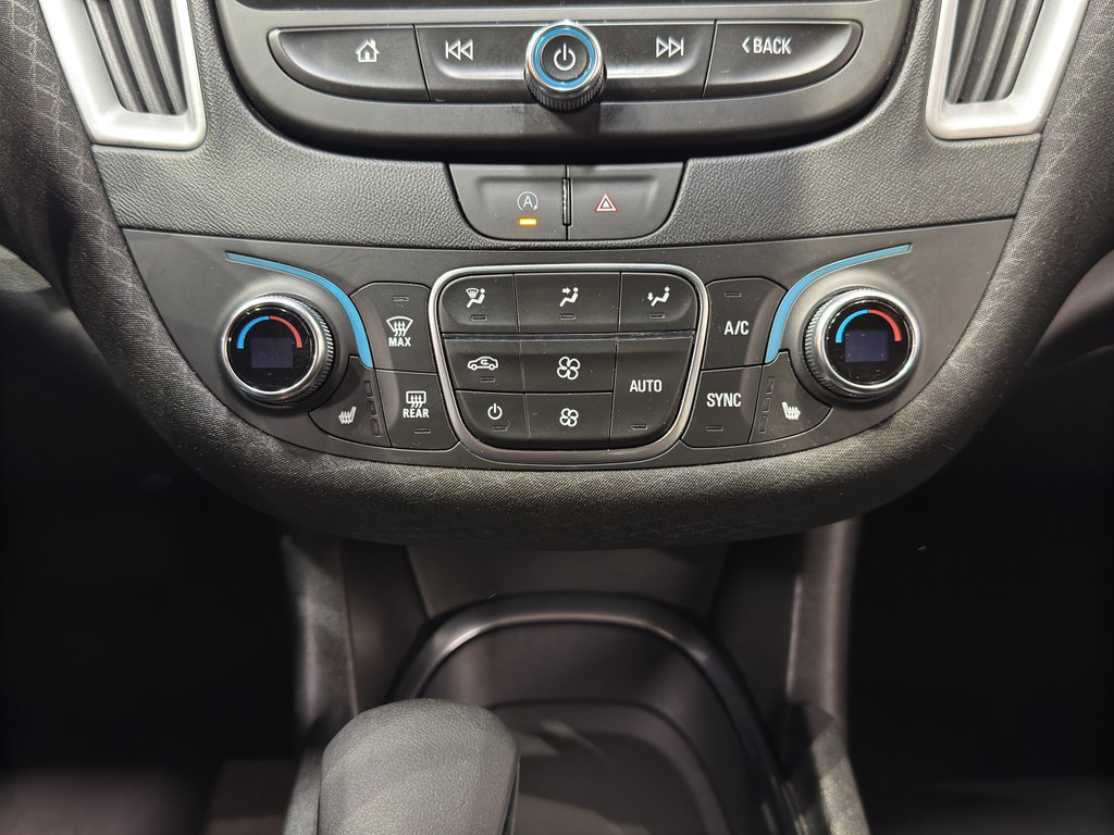 Used 2024 Chevrolet Malibu LT image 27