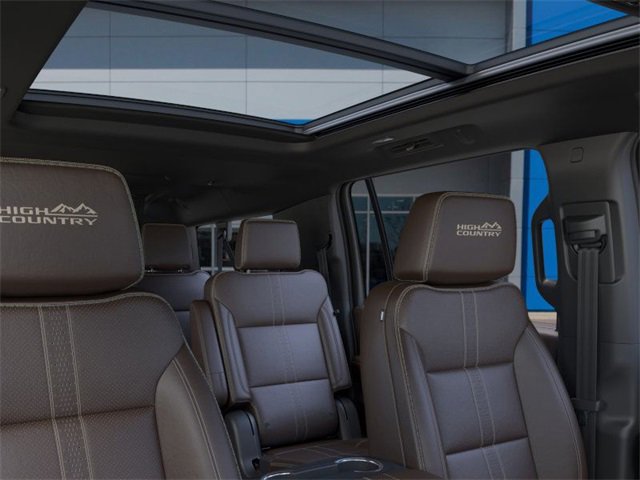 New 2026 Chevrolet Suburban High Country image 24