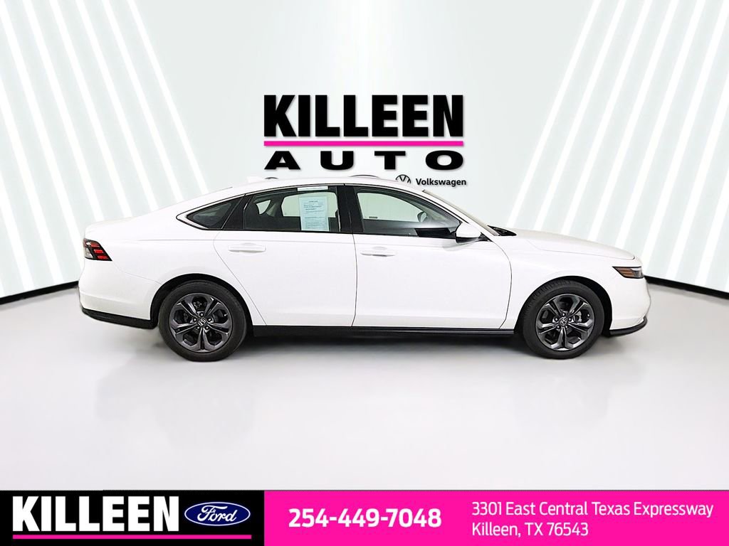 Used 2023 Honda Accord EX image 9