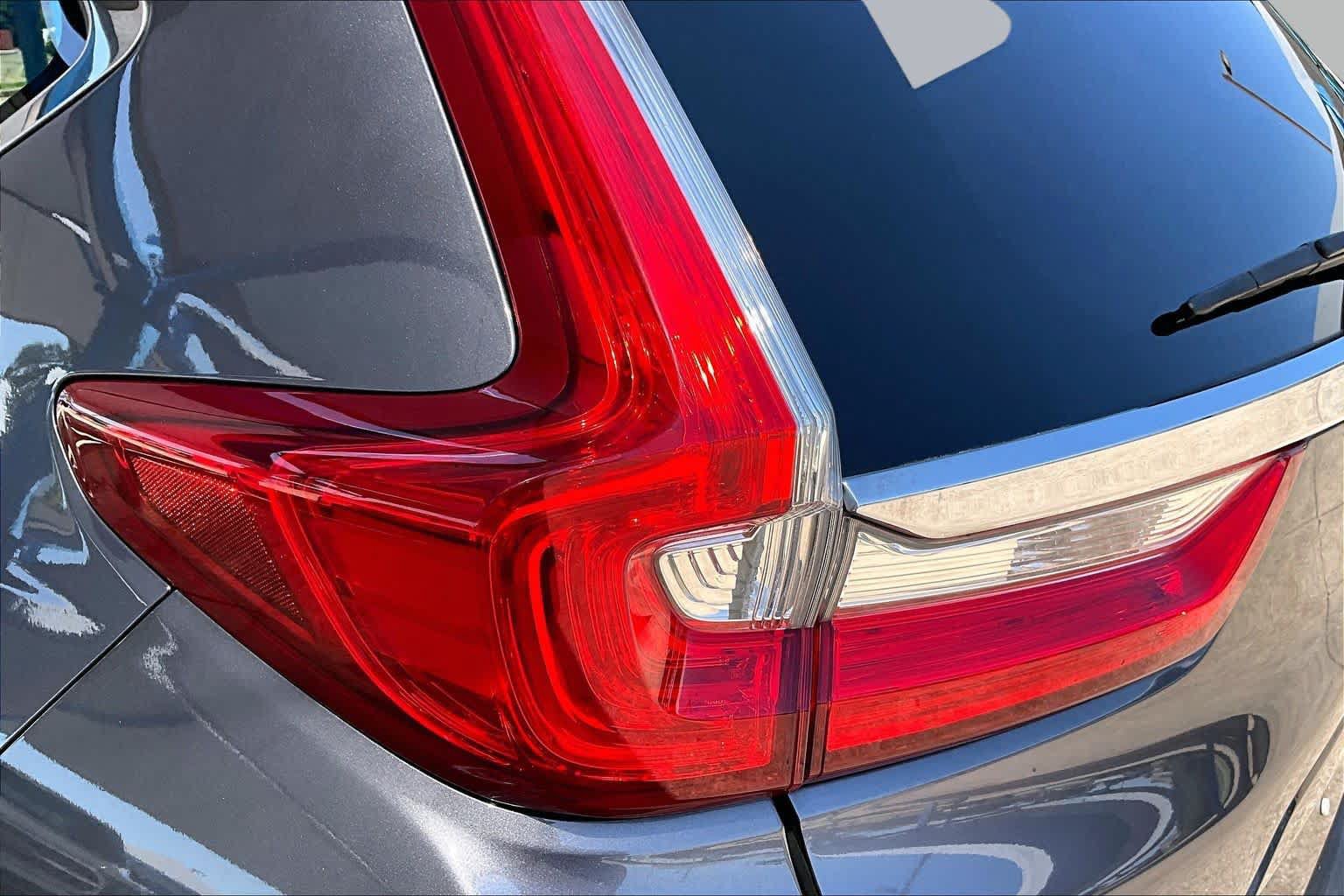Certified 2017 Honda CR-V Touring image 29