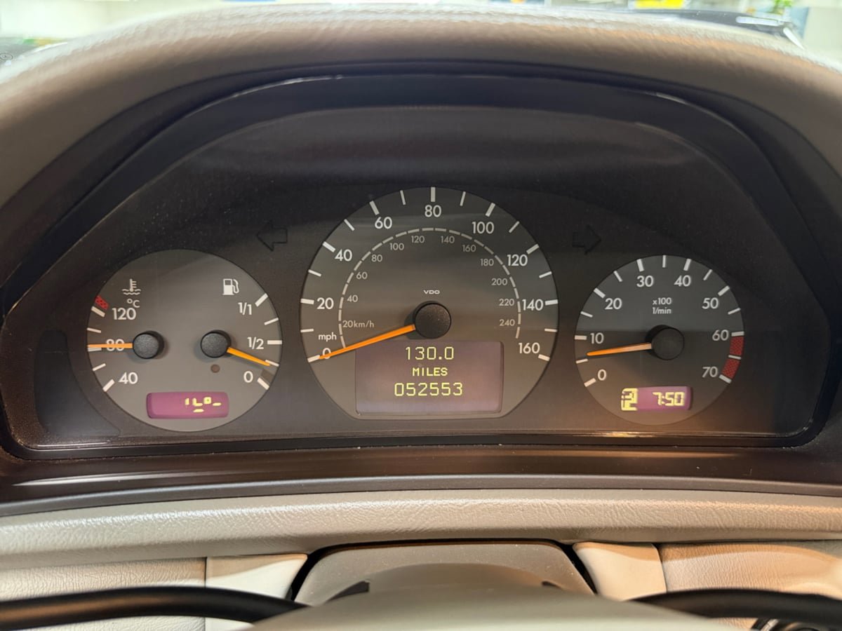 Used 2002 Mercedes-Benz CLK 430 Cabriolet image 14