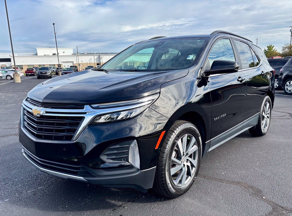 Used 2024 Chevrolet Equinox LT AWD/4WD image 4