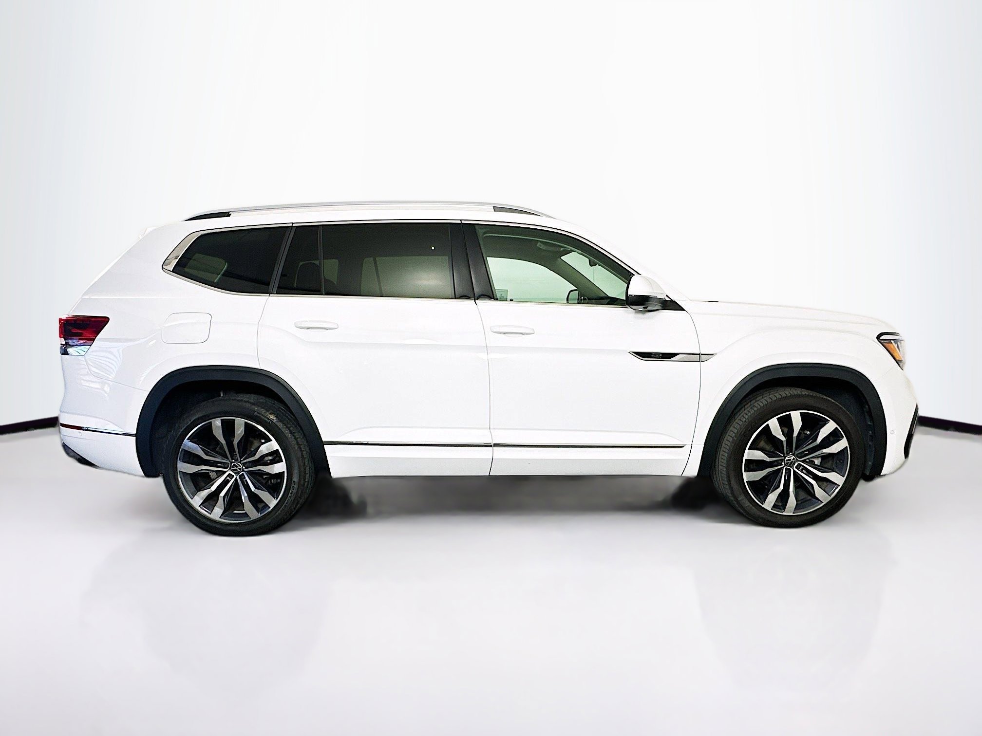Used 2022 Volkswagen Atlas SEL Premium AWD/4WD image 10