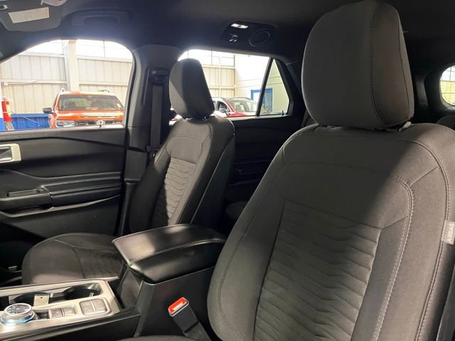 Used 2020 Ford Explorer XLT image 23