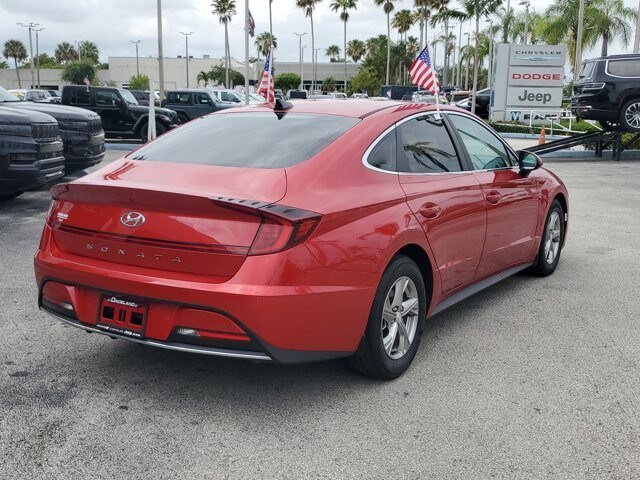 Used 2021 Hyundai Sonata SE FWD image 7