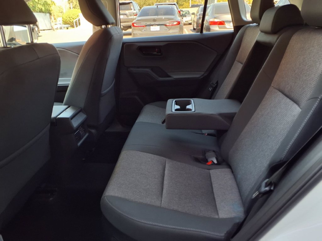 Used 2026 Toyota RAV4 LE FWD image 21