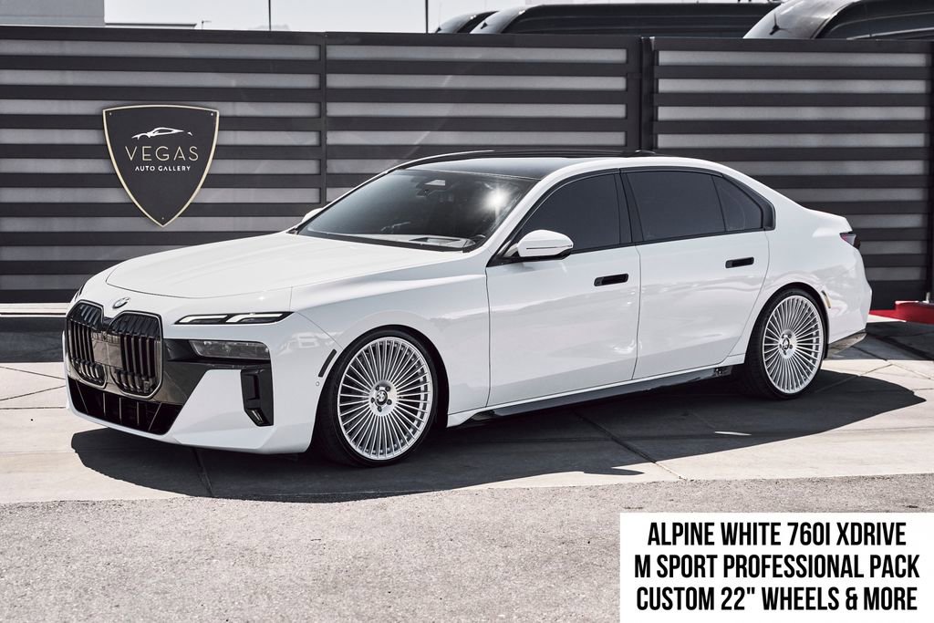 Used 2025 BMW 760i xDrive w/ Premium Package