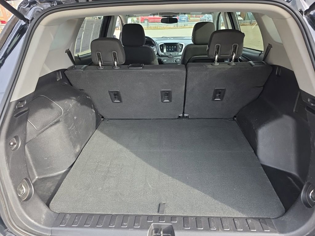 Used 2018 GMC Terrain SLE image 14