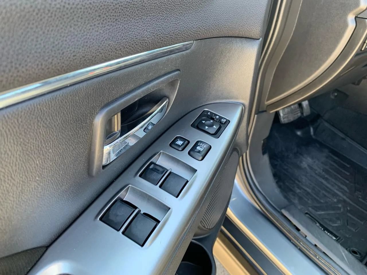 Used 2021 Mitsubishi Outlander Sport ES AWD/4WD image 17
