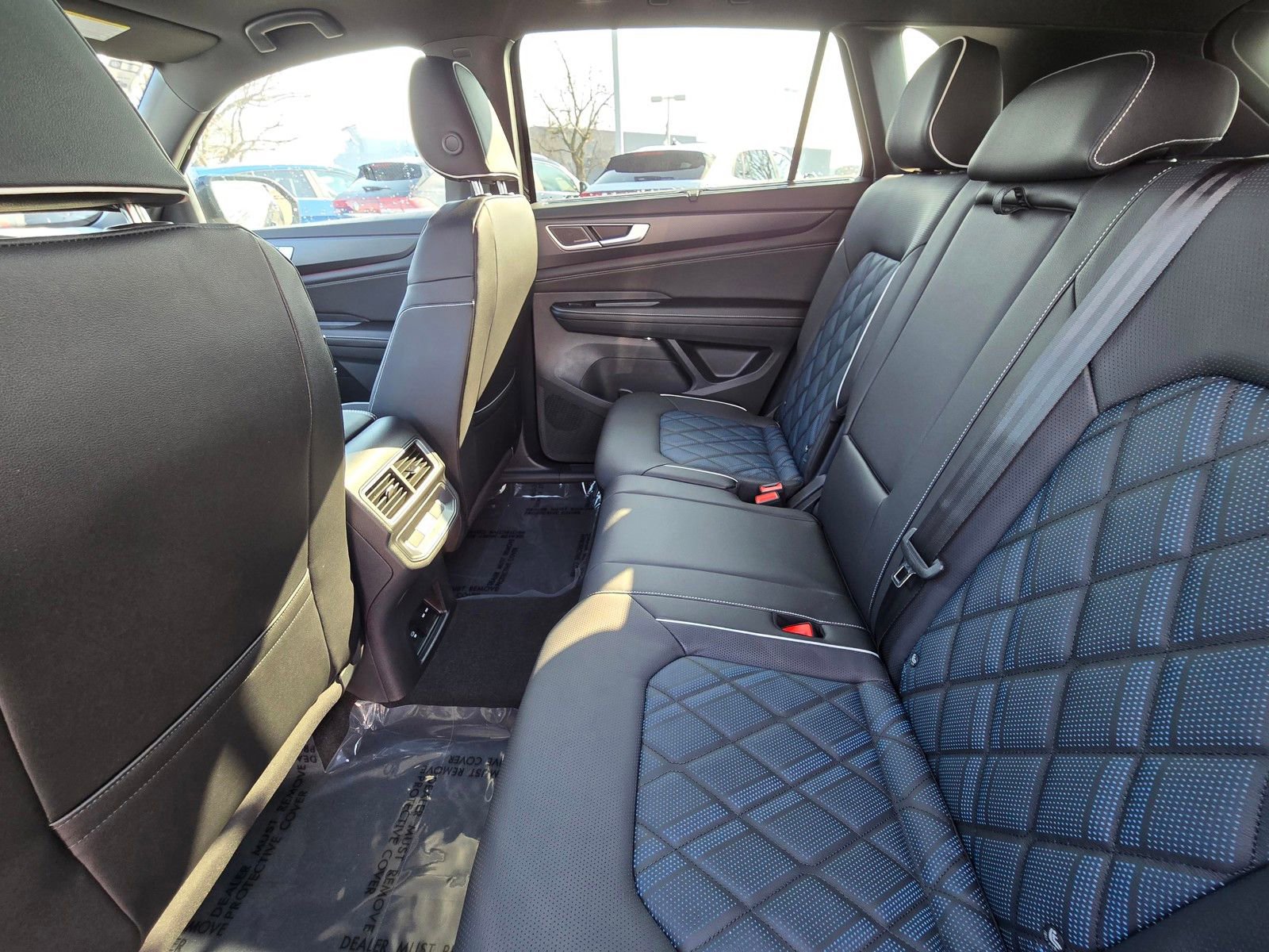 New 2026 Volkswagen Atlas Cross Sport SEL Premium R-Line image 7