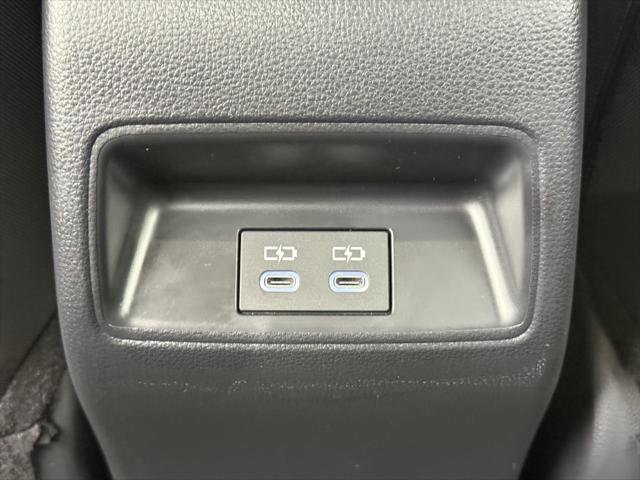 Certified 2025 Toyota Corolla LE image 34