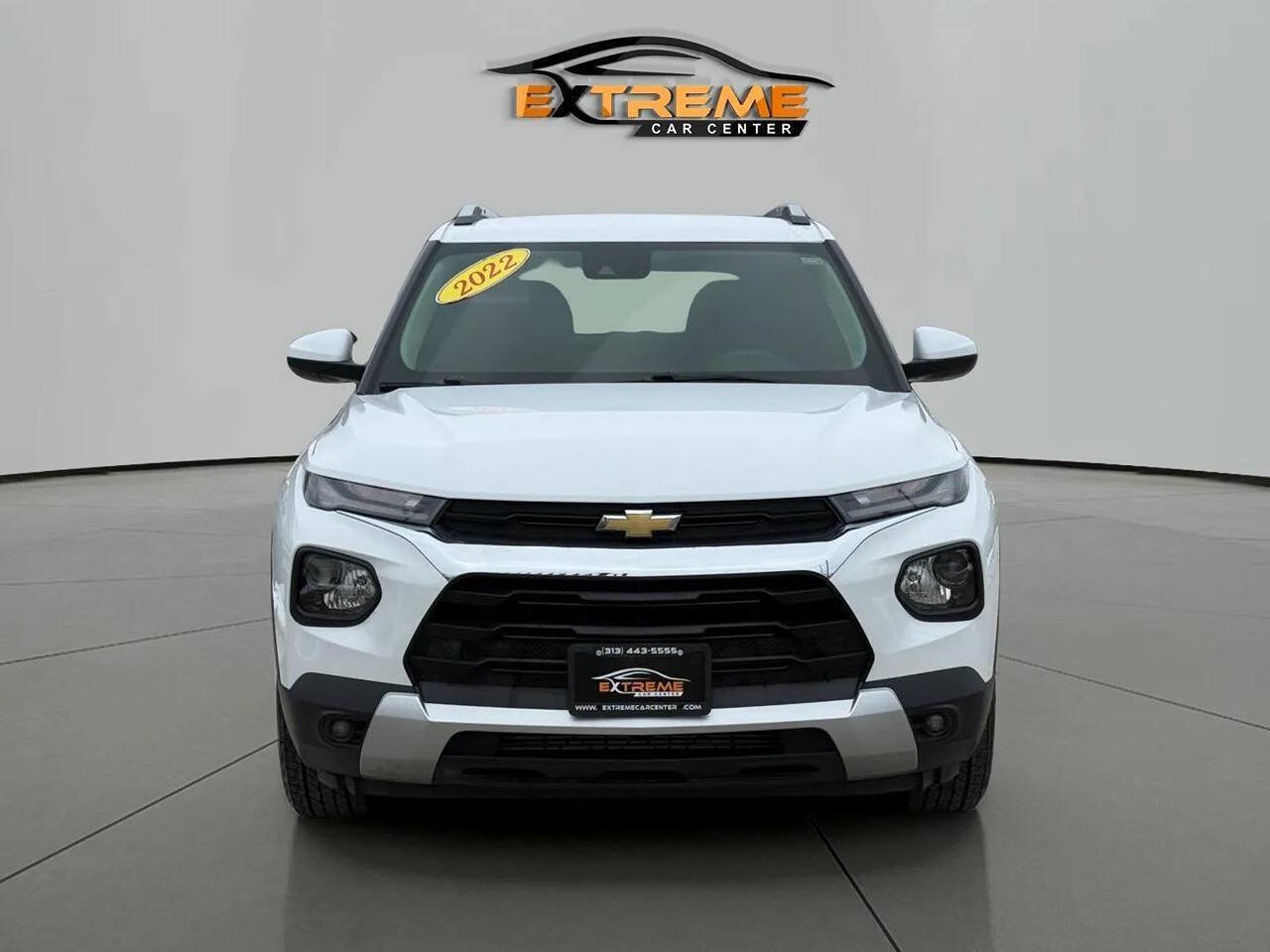 Used 2022 Chevrolet TrailBlazer LT w/ Convenience Package FWD image 9