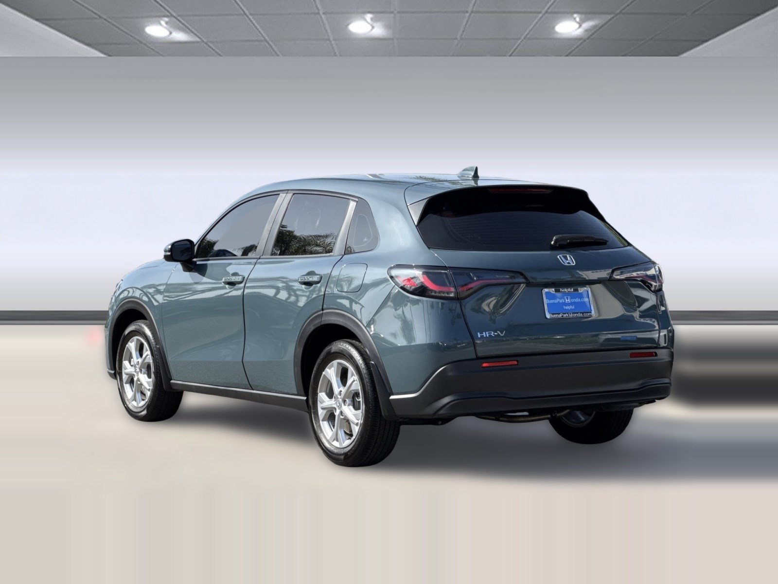 Certified 2025 Honda HR-V LX image 3