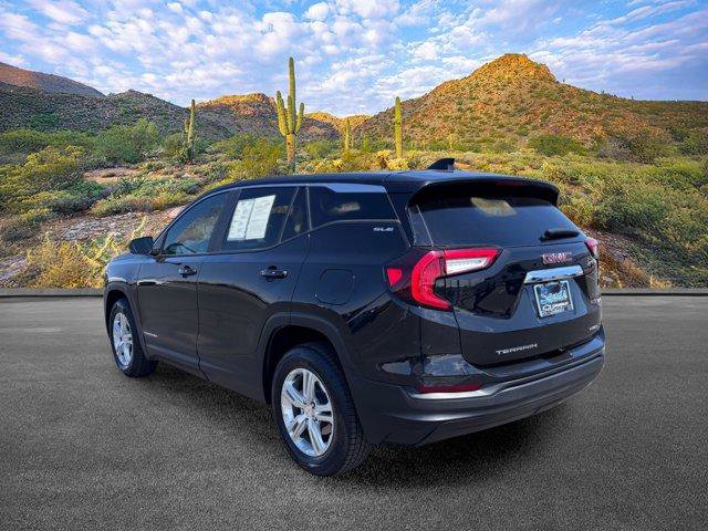Used 2024 GMC Terrain SLE AWD/4WD image 7