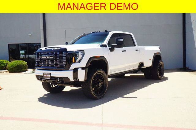 New 2026 GMC Sierra 3500 Denali Ultimate AWD/4WD image 1