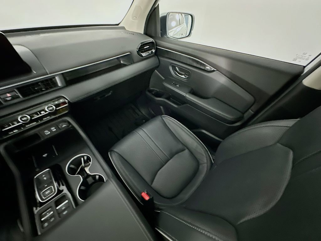 Used 2024 Honda Pilot Elite image 11