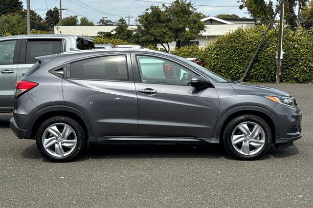 Used 2019 Honda HR-V EX-L image 2