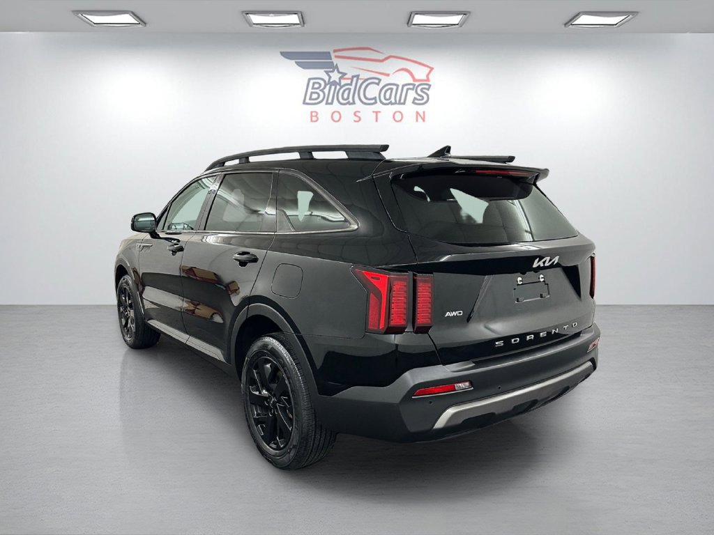 Used 2022 Kia Sorento S w/ Panoramic Sunroof Package AWD/4WD image 6