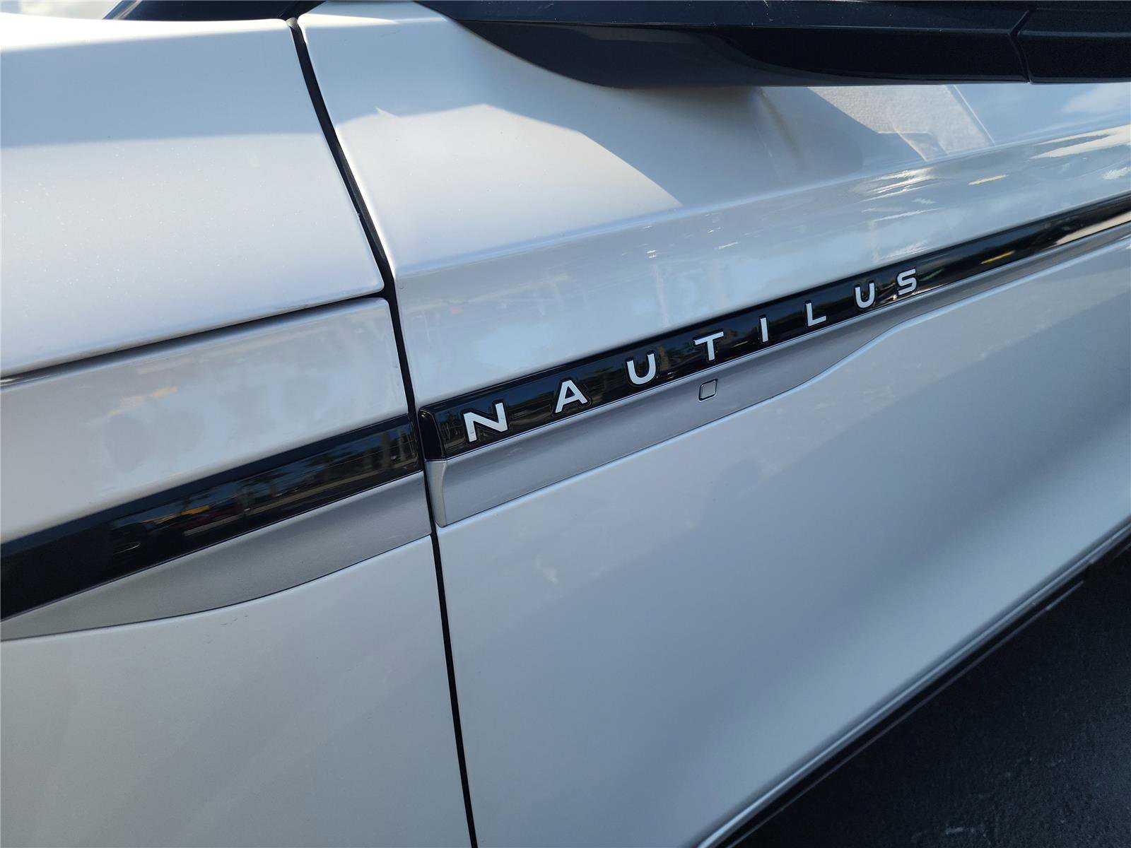 New 2026 Lincoln Nautilus Reserve image 10