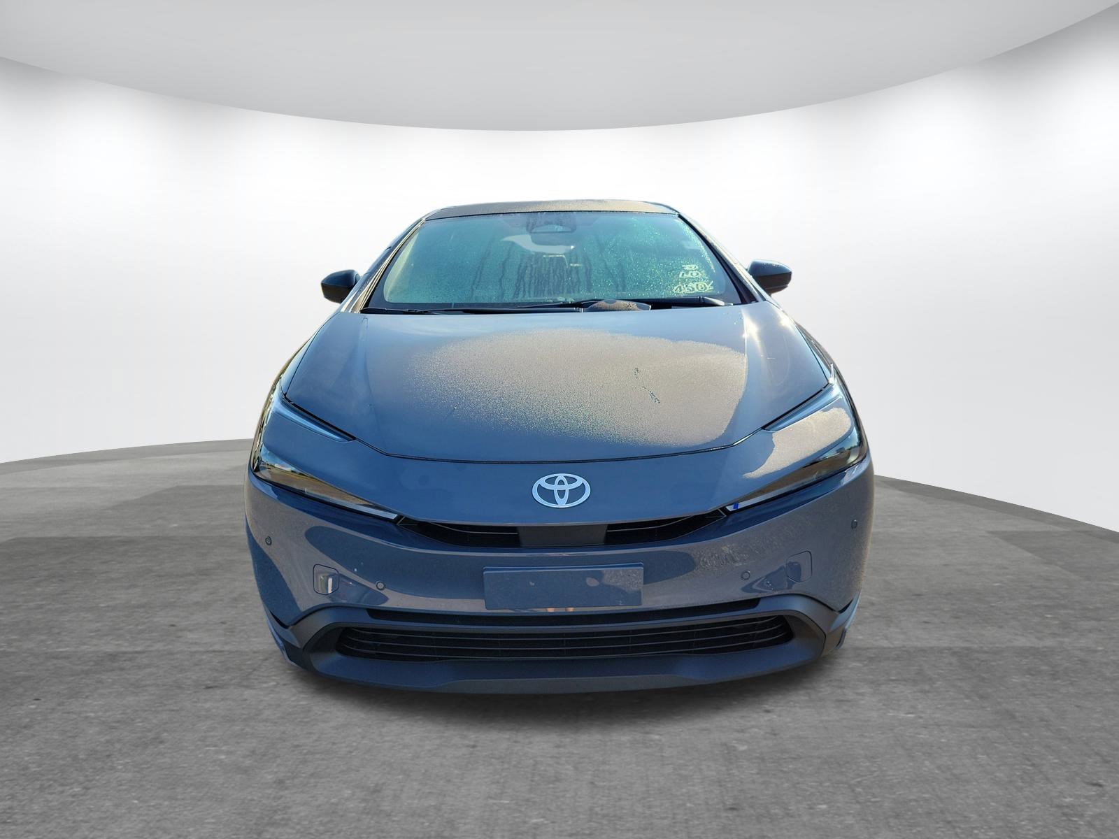 New 2026 Toyota Prius LE image 2
