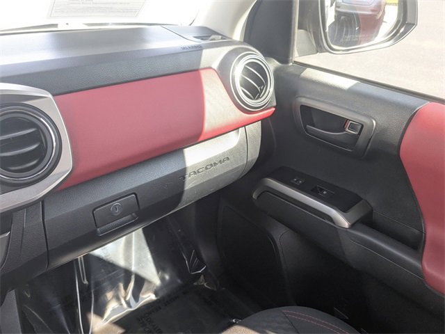 Used 2022 Toyota Tacoma SR5 image 17