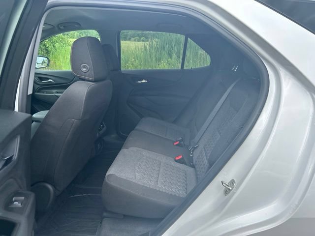 Used 2024 Chevrolet Equinox LT w/ LPO, Floor Liner Package FWD image 8