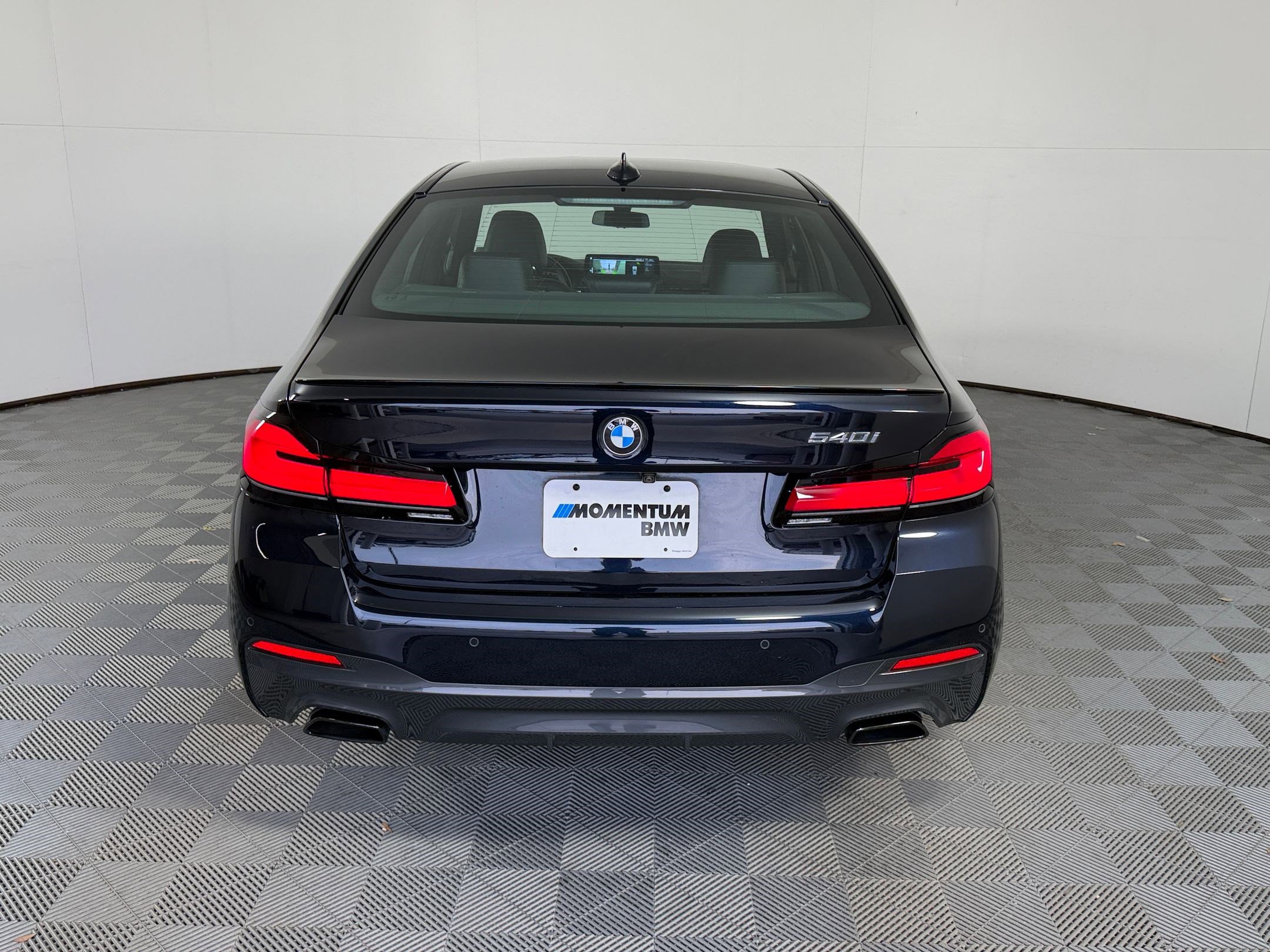 Certified 2023 BMW 540i w/ M Sport Package RWD image 10