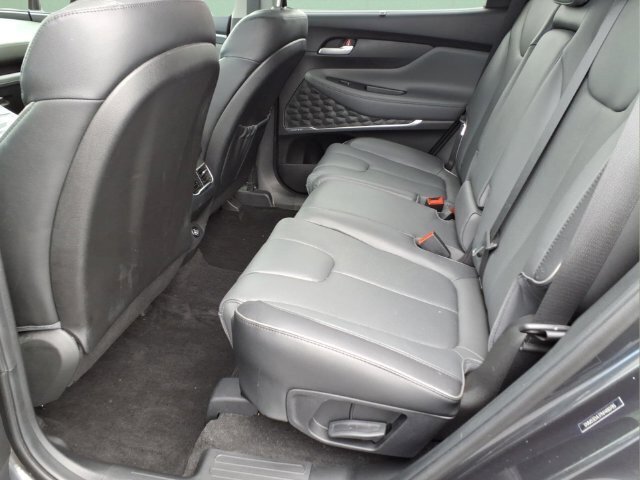 Used 2022 Hyundai Santa Fe SEL w/ Convenience + Premium Package AWD/4WD image 17