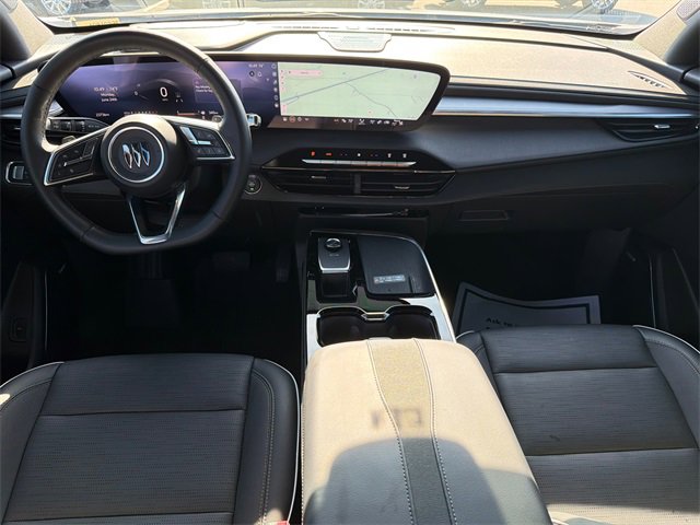 Used 2025 Buick Enclave Sport Touring image 23