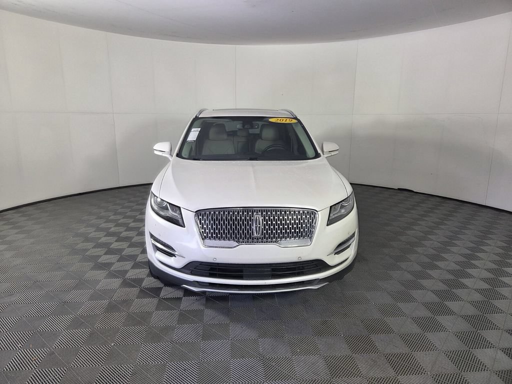Used 2019 Lincoln MKC Reserve AWD/4WD image 4