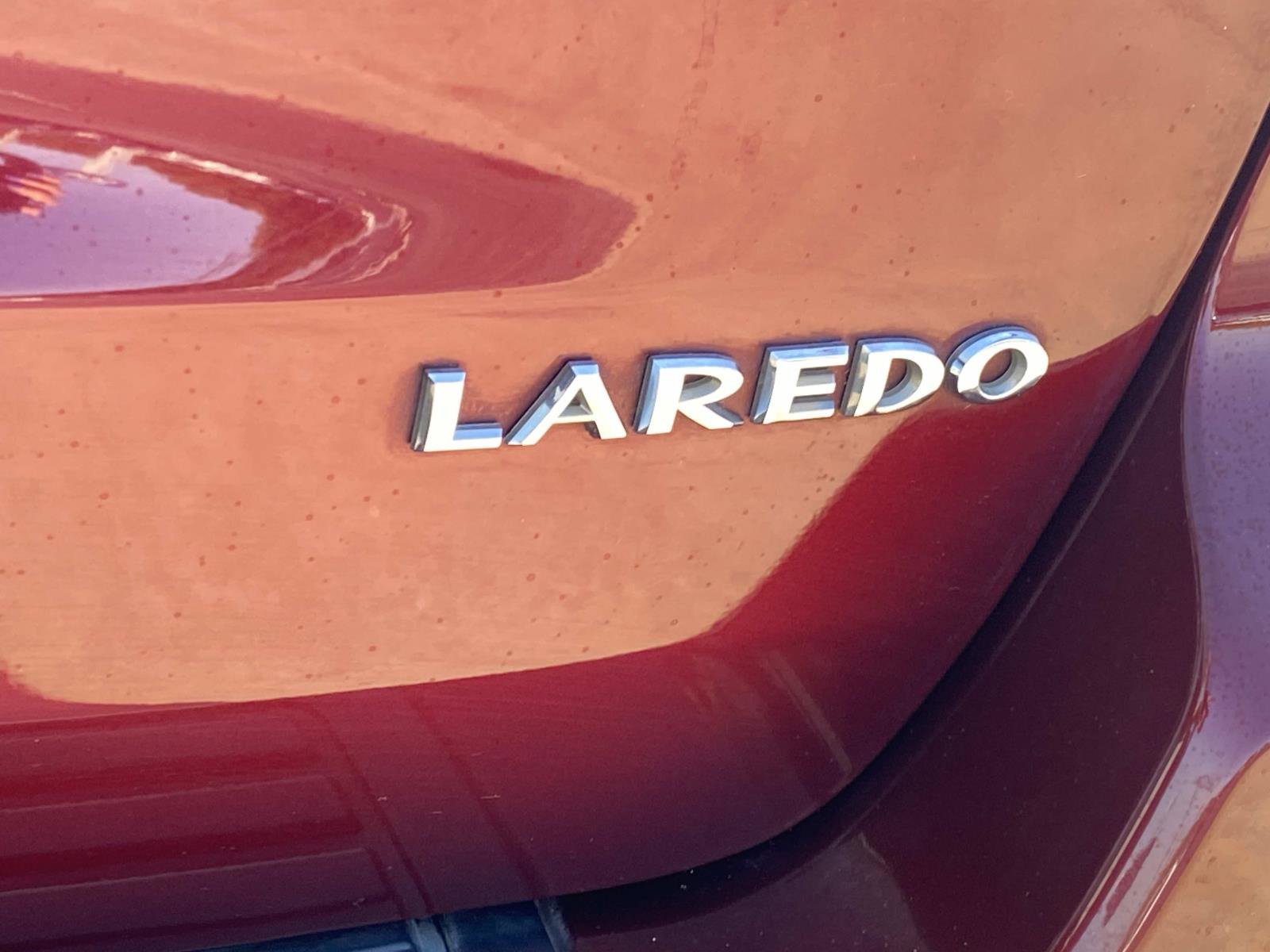 Used 2021 Jeep Grand Cherokee Laredo X image 7