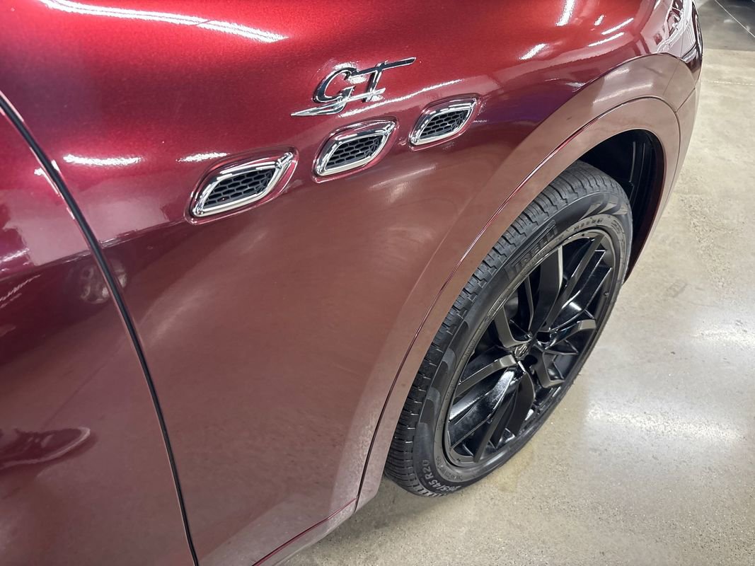 Used 2022 Maserati Levante GT image 20