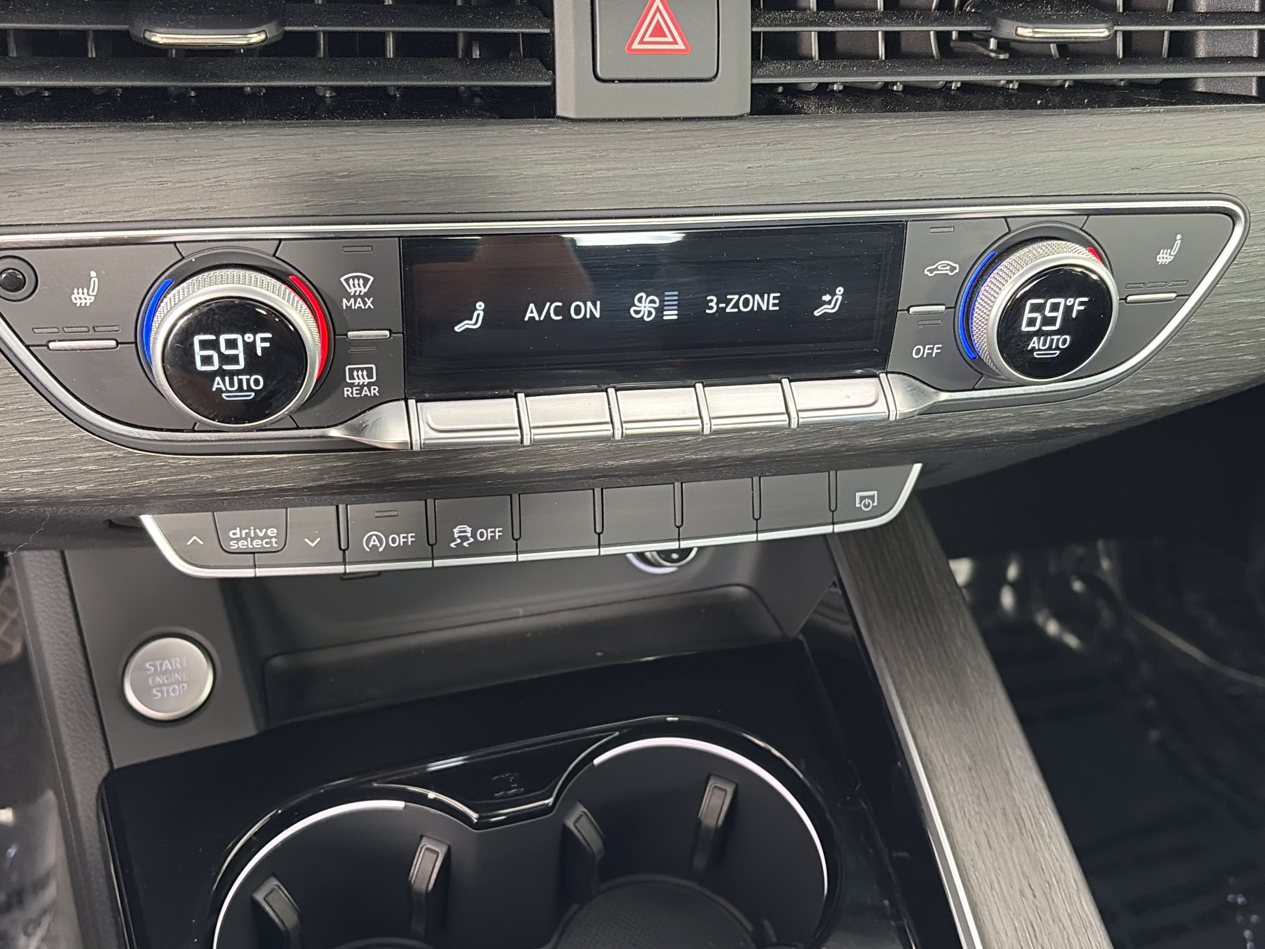 Used 2020 Audi A4 2.0T Premium w/ Convenience Package AWD/4WD image 28