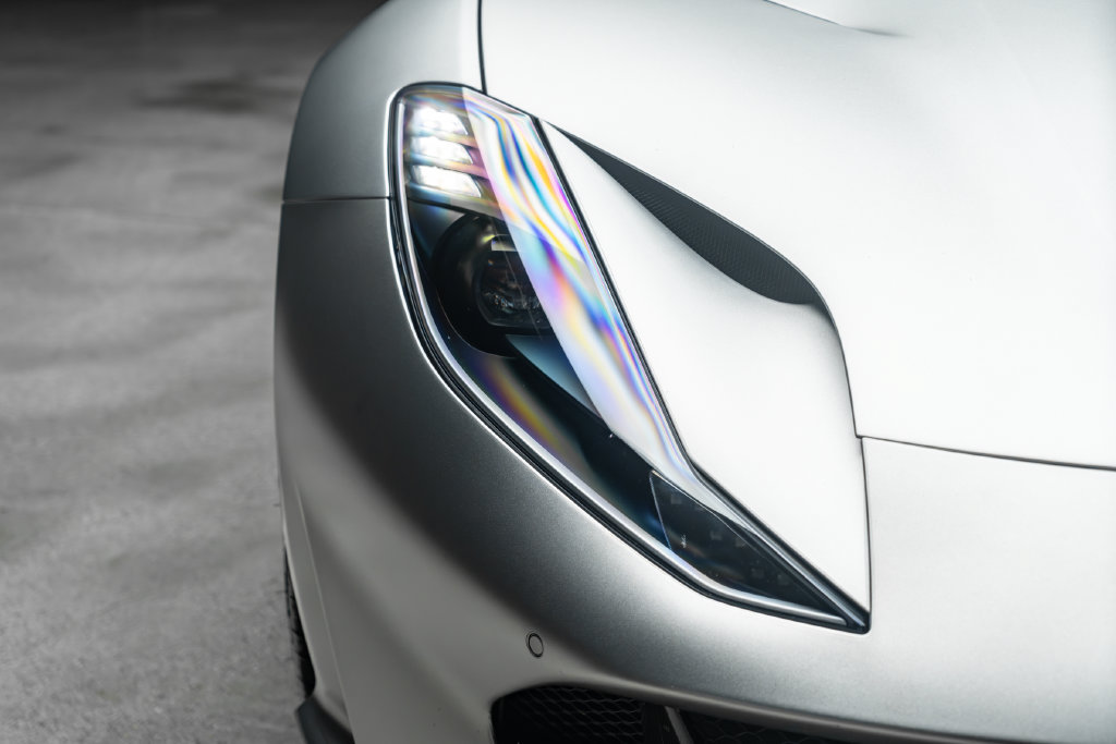 Used 2021 Ferrari 812 GTS RWD image 7