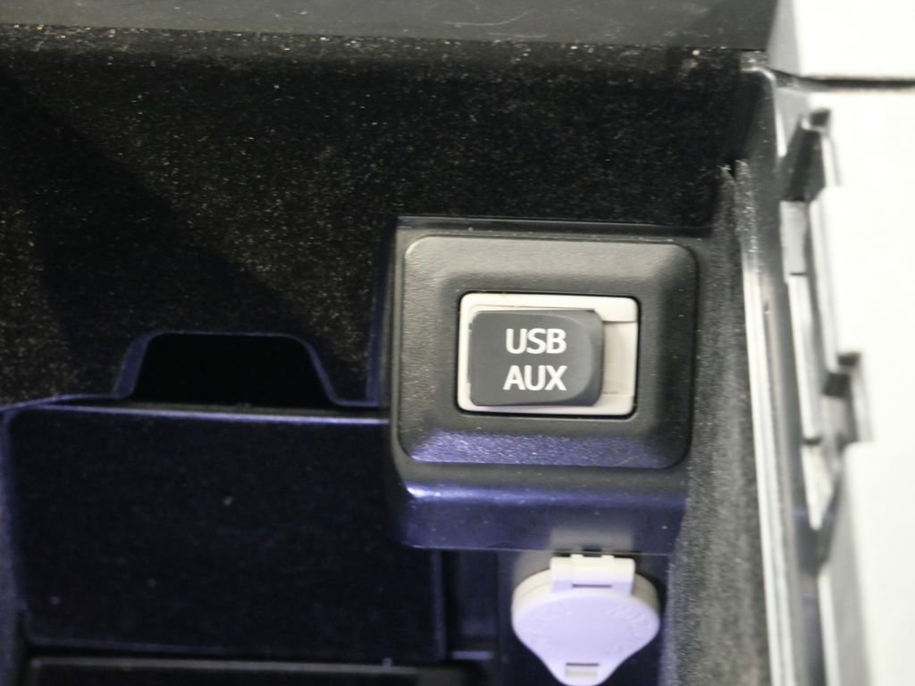 Used 2013 Lexus RX 350 AWD w/ Navigation Pkg image 24