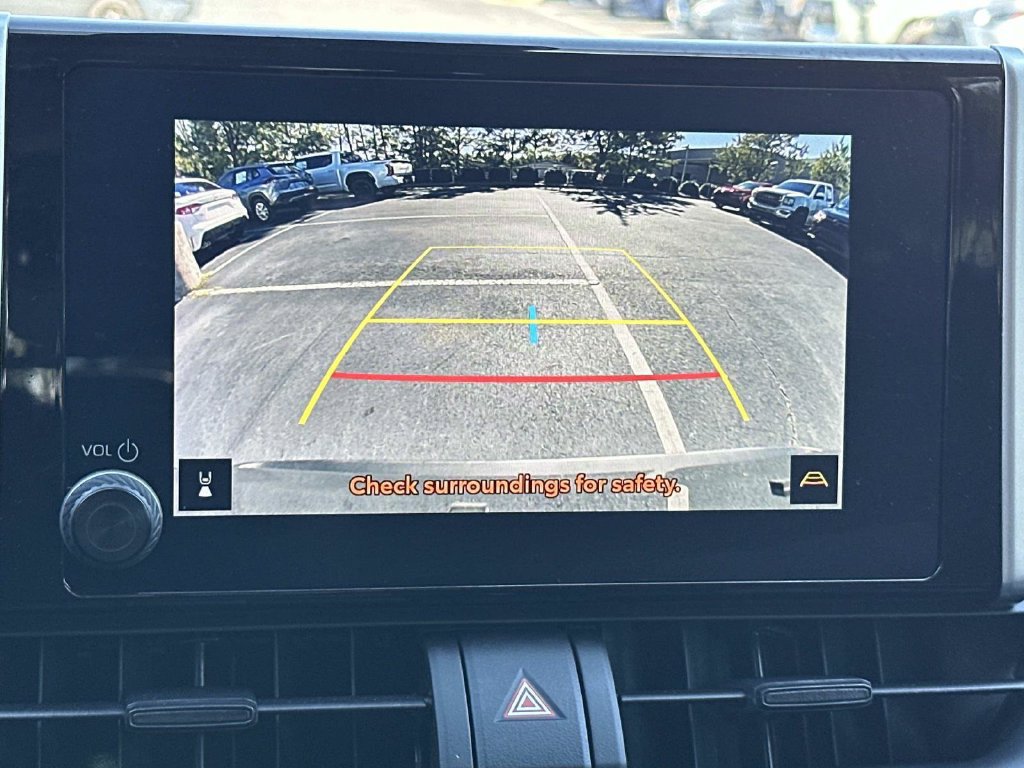 Used 2025 Toyota RAV4 LE FWD image 33