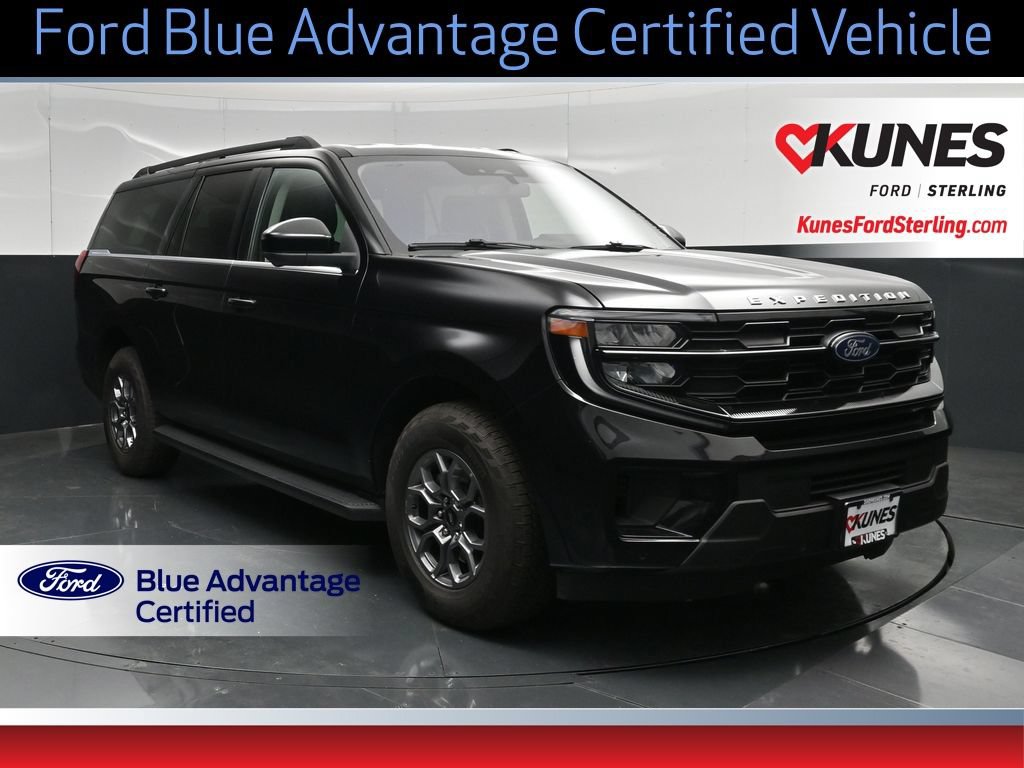 Used 2025 Ford Expedition Max Active AWD/4WD image 1