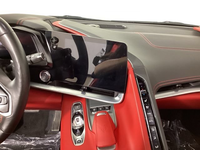 Used 2024 Chevrolet Corvette Stingray Premium Conv w/ Z51 Performance Package RWD image 15