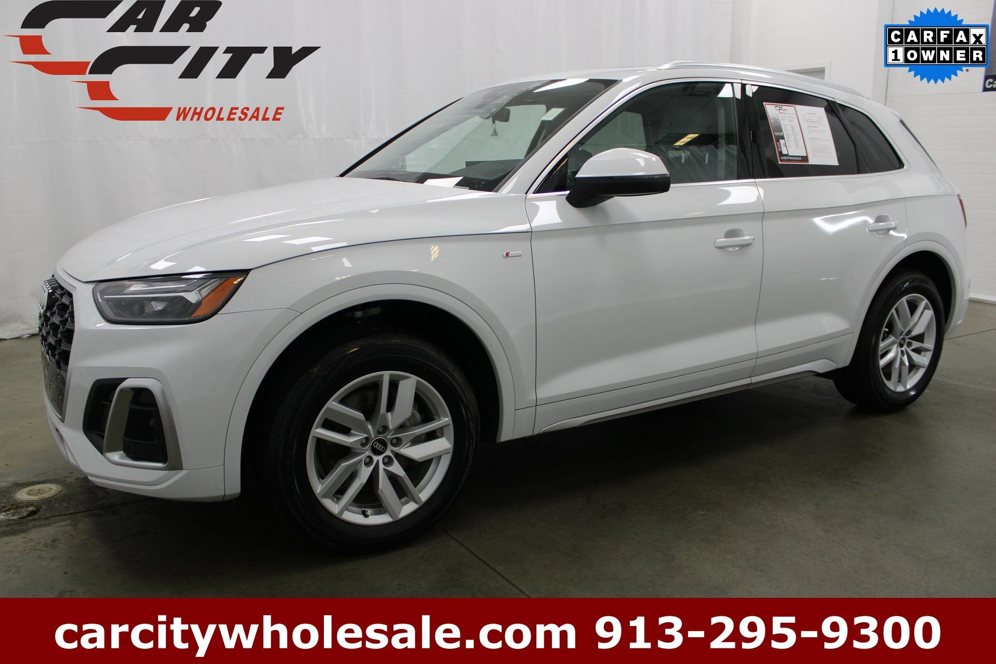 Used 2022 Audi Q5 2.0T Premium w/ Convenience Package image 1