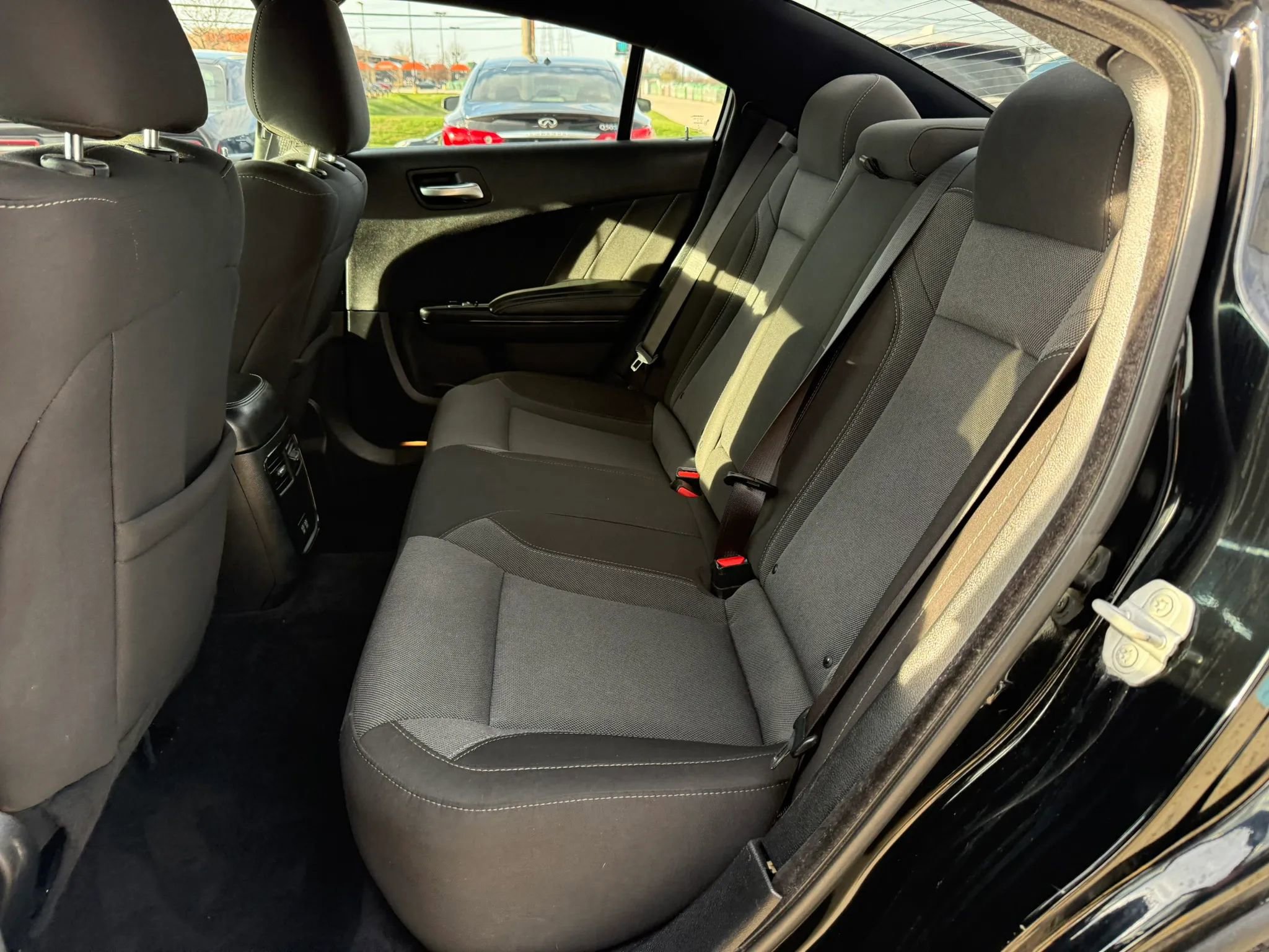 Used 2020 Dodge Charger SXT w/ Blacktop Package RWD image 20