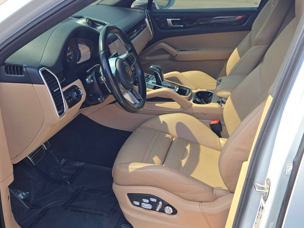Used 2021 Porsche Cayenne S AWD/4WD image 26