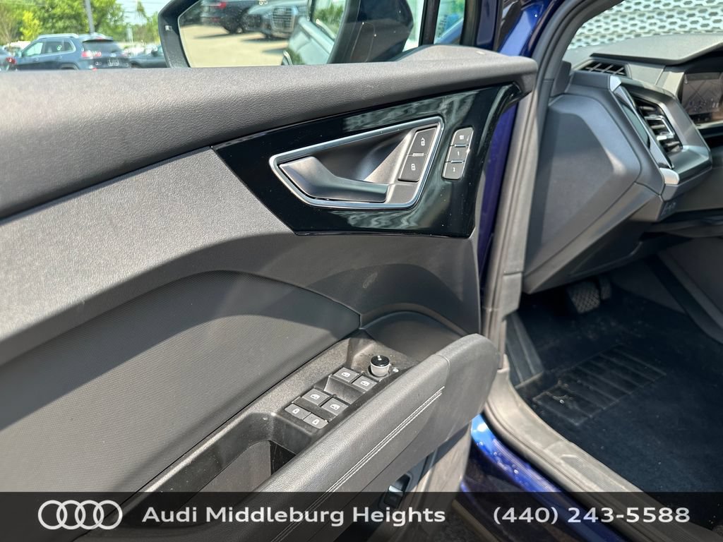 Used 2023 Audi Q4 e-tron Prestige AWD/4WD image 16