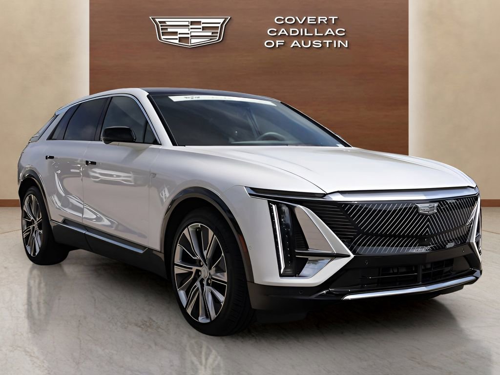 Used 2025 Cadillac Lyriq Luxury w/ LPO, Floor Liner Package image 6