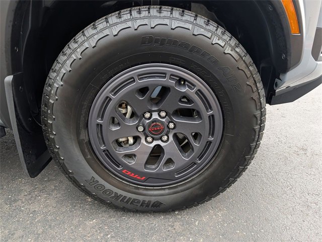 Used 2025 Nissan Frontier PRO-4X image 26