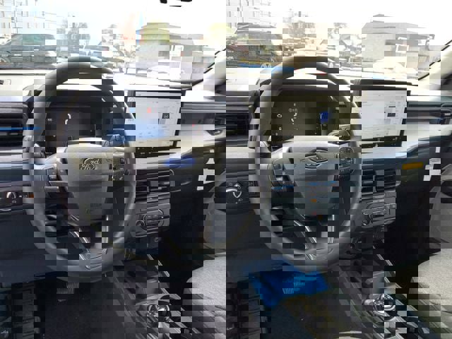 New 2025 Ford Maverick XLT w/ Equipment Group 301A image 19