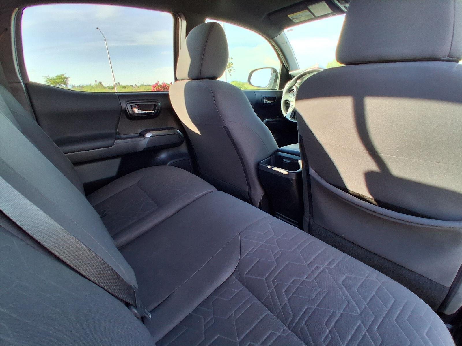 Used 2019 Toyota Tacoma TRD Off-Road w/ Technology Package AWD/4WD image 21