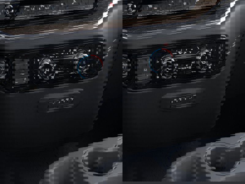 New 2026 GMC Sierra 3500 SLE w/ SLE Value Package image 23