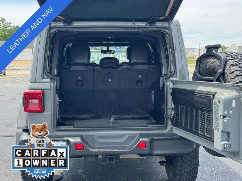 Used 2022 Jeep Wrangler Unlimited Rubicon w/ LED Lighting Group AWD/4WD image 4